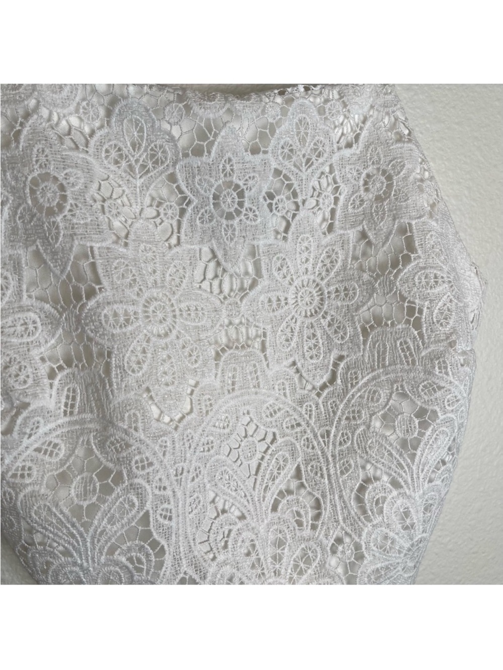 Abercrombie & Fitch White Lace Square-Neck Camisole - Picture 3 of 5